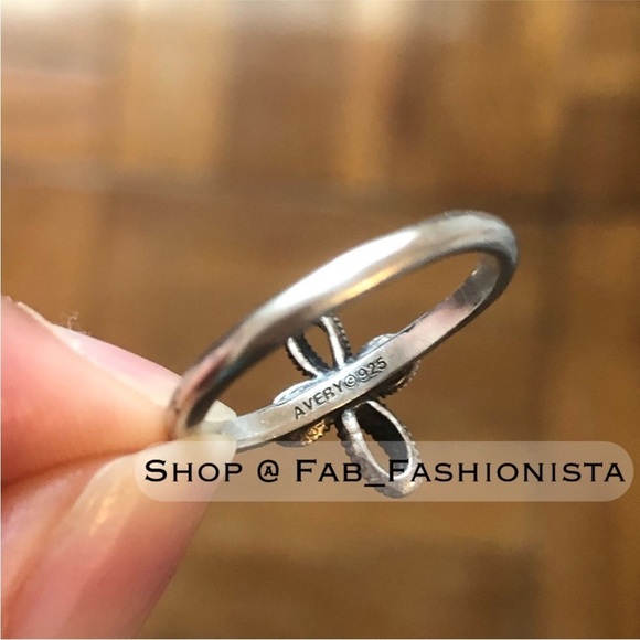 James Avery petite cross ring retired size 5.25 - Picture 6 of 8